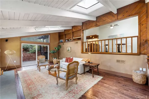 Calabasas, CA 91302,2171 McKain ST