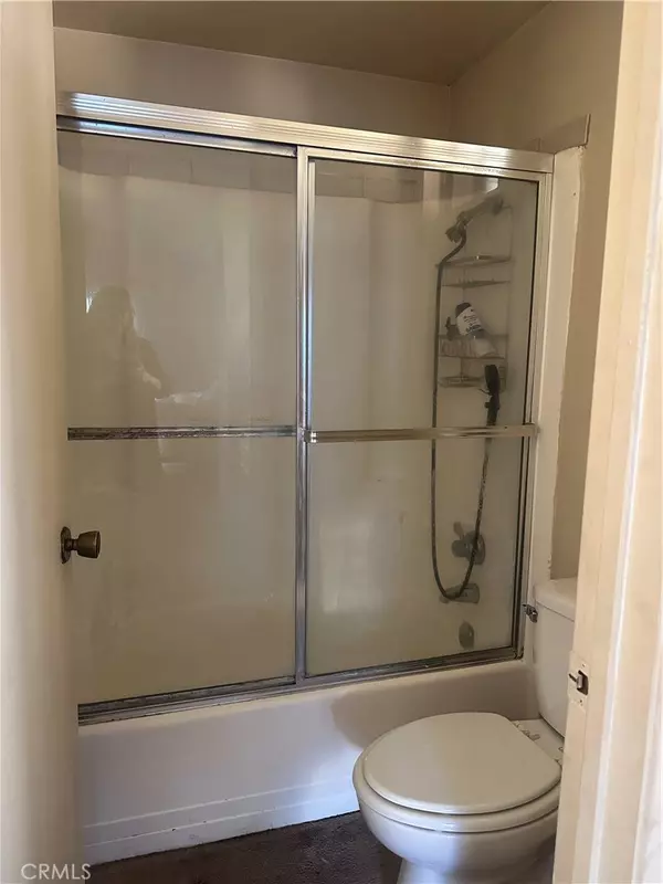 Van Nuys, CA 91405,15051 Sherman