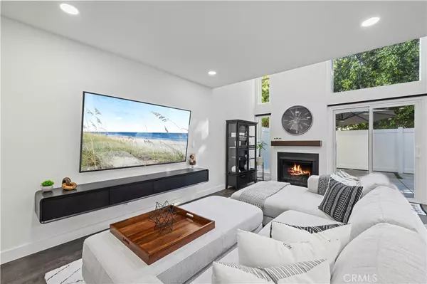 Northridge, CA 91325,10061 Melinda WAY #2