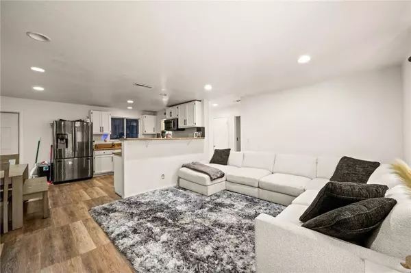 Lancaster, CA 93534,43826 Beech AVE