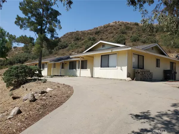 Canyon Country, CA 91351,30435 N Brandywine Canyon RD