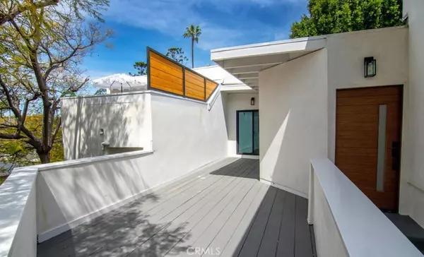 1426 Elevado, Los Angeles, CA 90026