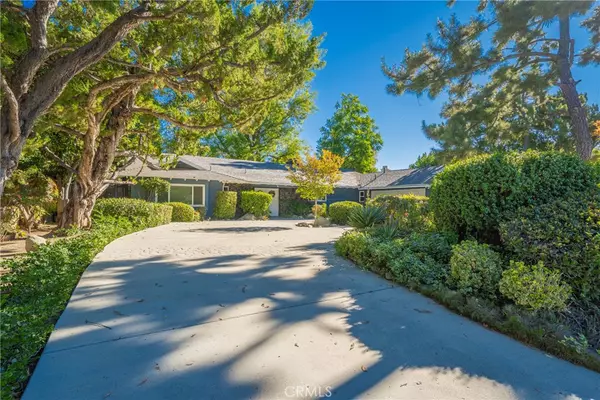 Northridge, CA 91324,9356 Beckford