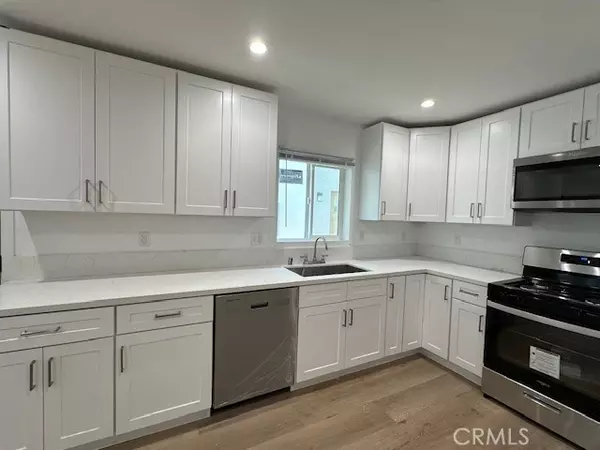 Reseda, CA 91335,19436 Keswick ST