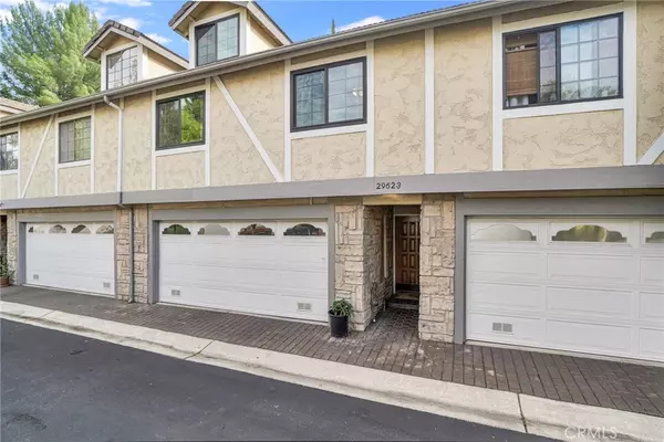 29623 Strawberry Hill #1, Agoura Hills, CA 91301