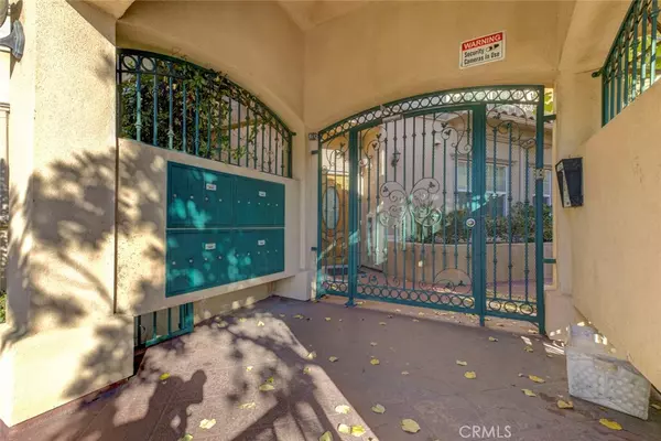 La Crescenta, CA 91214,3974 Pennsylvania #112