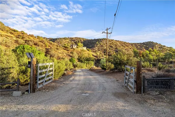 32901 Hawley, Acton, CA 93510