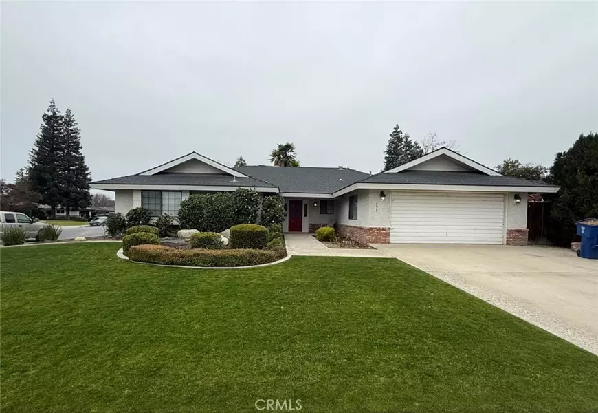2825 Kootenay CT, Bakersfield, CA 93309