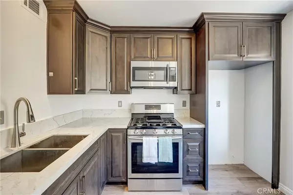 Burbank, CA 91504,7809 N Via Foggia