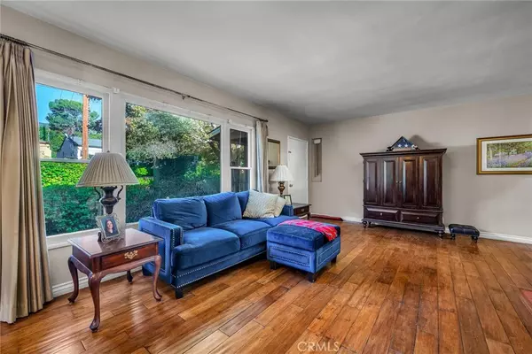 Montrose, CA 91020,2544 Evelyn ST