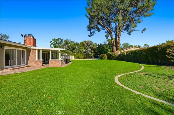 Chatsworth, CA 91311,22301 Marilla ST