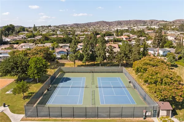 Yorba Linda, CA 92886,4741 Cardena