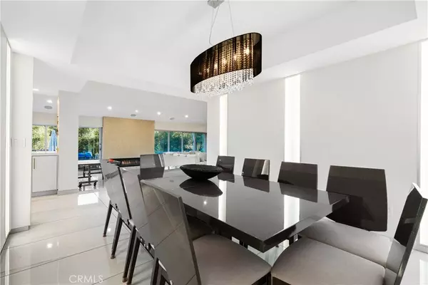 Bell Canyon, CA 91307,22 Round Up