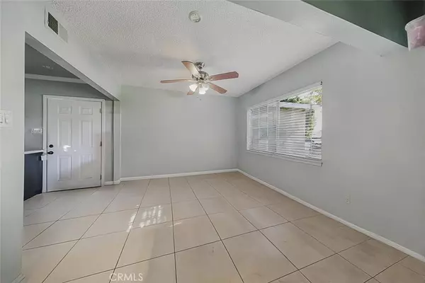 Panorama City, CA 91402,14305 Osborne ST