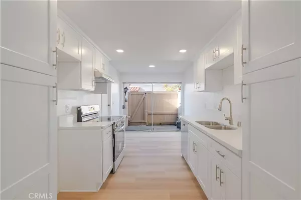 Torrance, CA 90503,3522 Del Amo