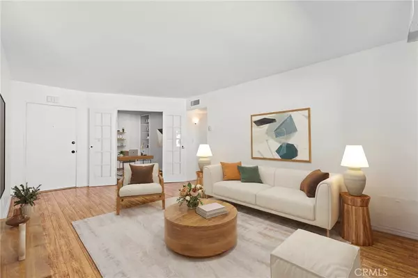 5400 Newcastle AVE #56, Encino, CA 91316