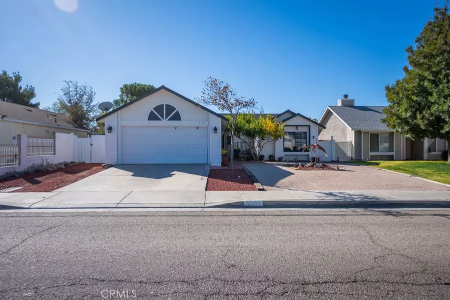 734 W Avenue H2, Lancaster, CA 93534