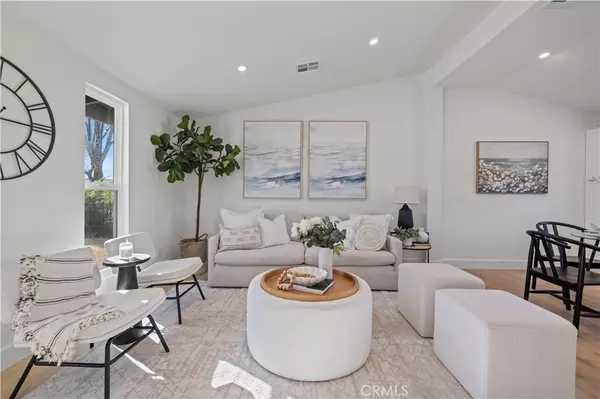 Canyon Country, CA 91351,19017 Drycliff ST