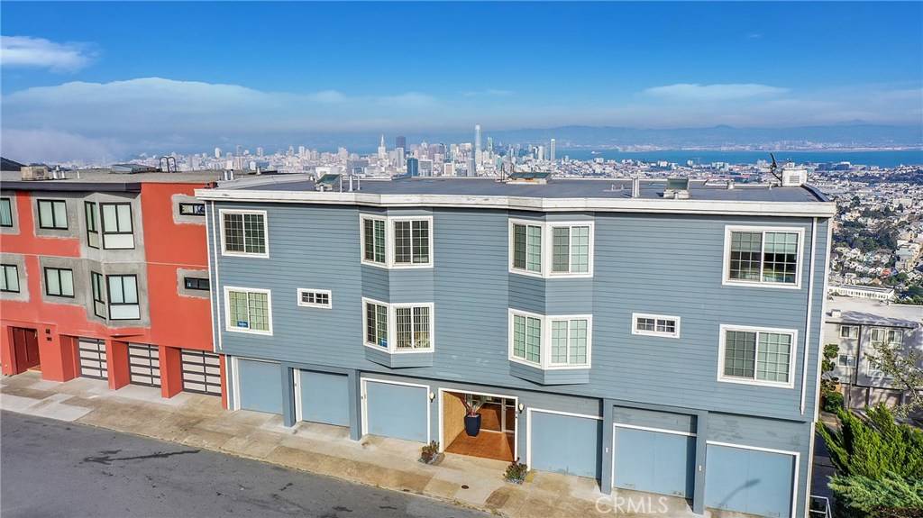 San Francisco, CA 94131,74 Crestline DR