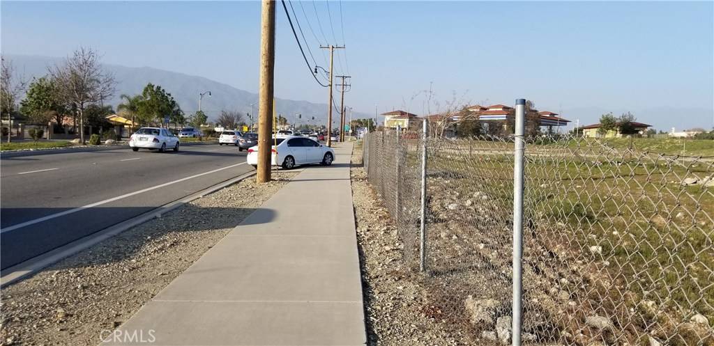 6697 Citrus AVE, Fontana, CA 92336
