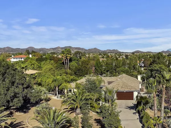 24230 Hayes AVE, Murrieta, CA 92562