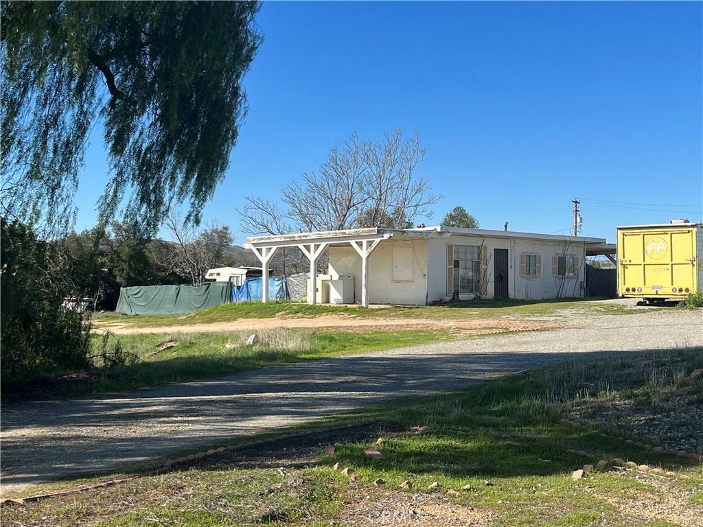 Perris, CA 92570,23362 David Jones RD