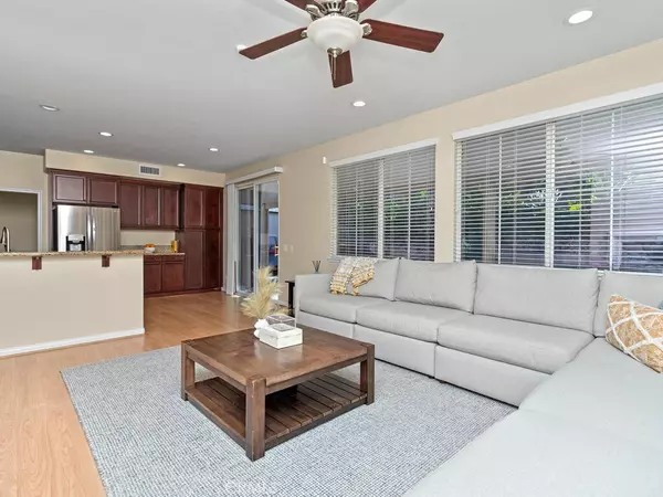 Temecula, CA 92592,42221 Faber CT