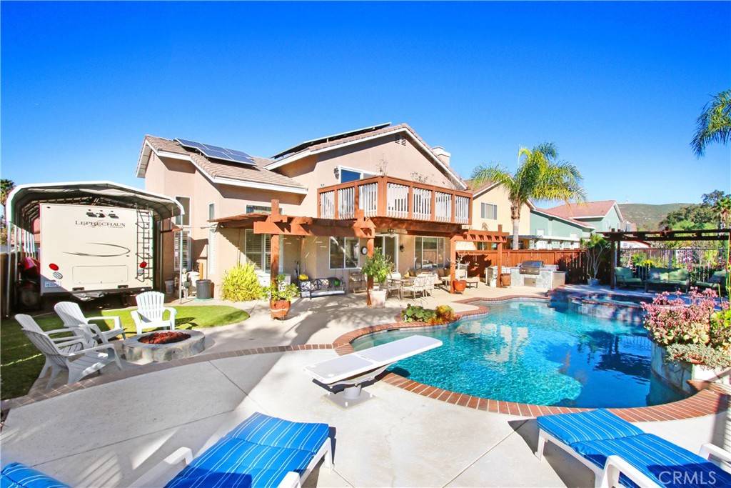 Corona, CA 92879,1380 Hermosa DR