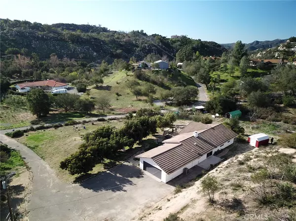 Fallbrook, CA 92028,2460 Helen RD