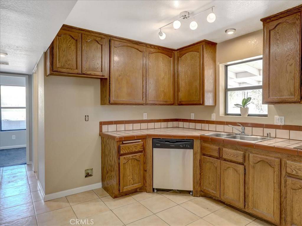 Menifee, CA 92587,24365 North Canyon DR