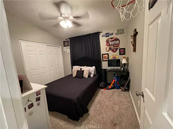 Hesperia, CA 92345,9591 Peach AVE