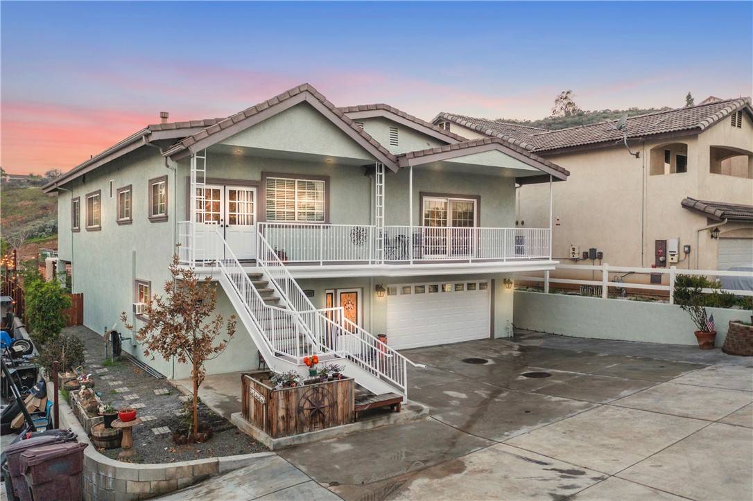 14407 Four Winds RD, Riverside, CA 92503