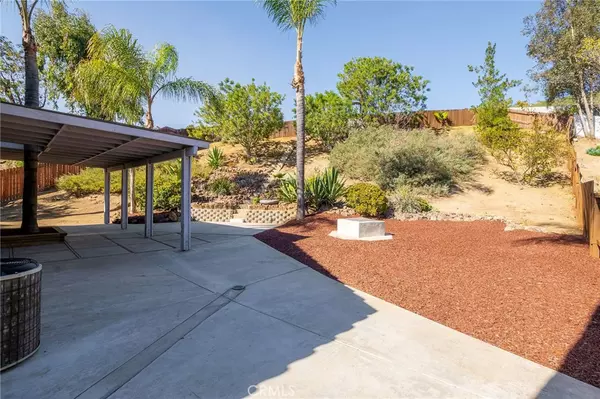 Murrieta, CA 92562,24322 Via Las Junitas