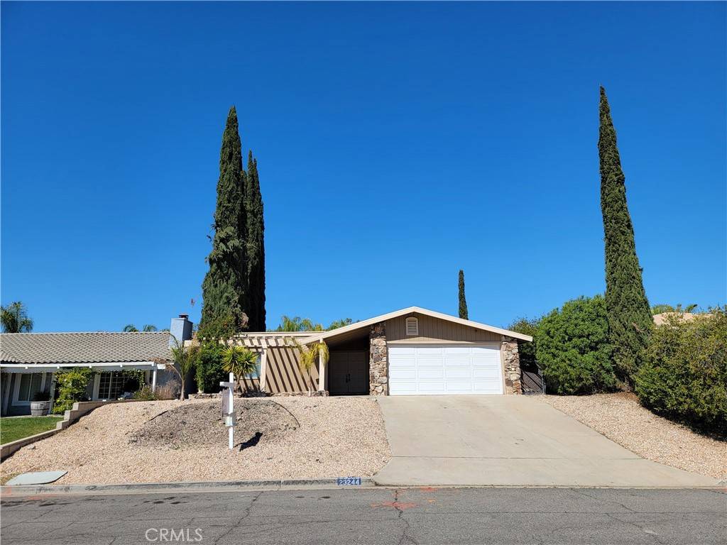 23244 Wild Rice DR, Canyon Lake, CA 92587