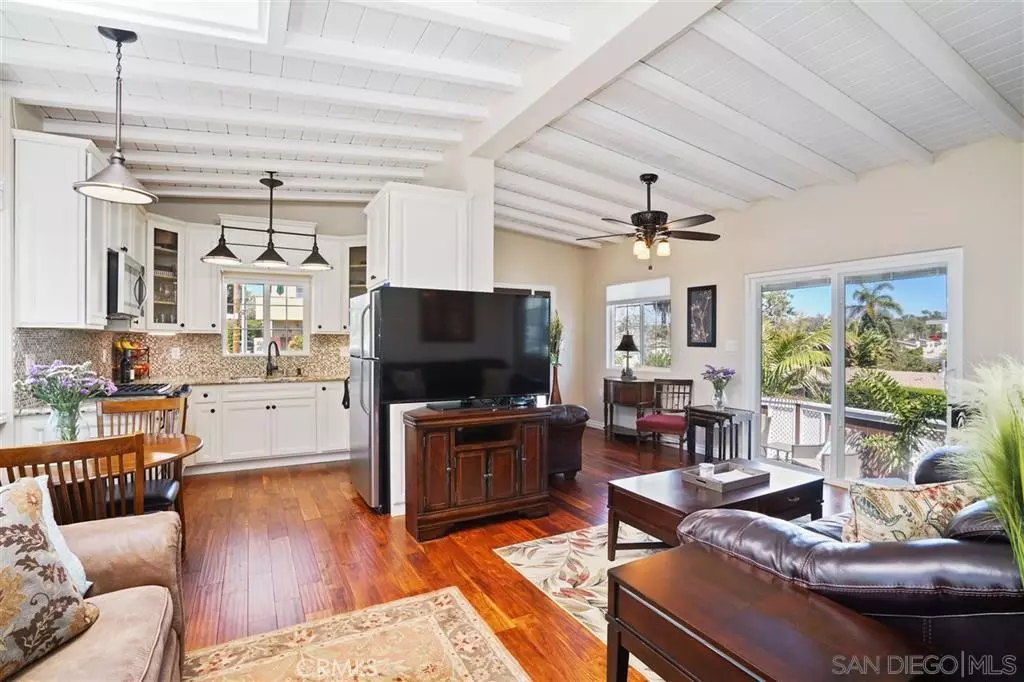 Encinitas, CA 92024,170 Diana ST #16