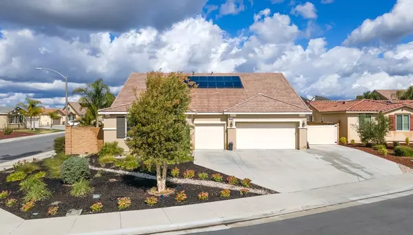 31254 Spice Bush CIR, Winchester, CA 92596