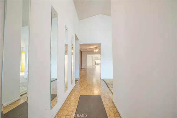La Palma, CA 90623,7192 Monterey LN