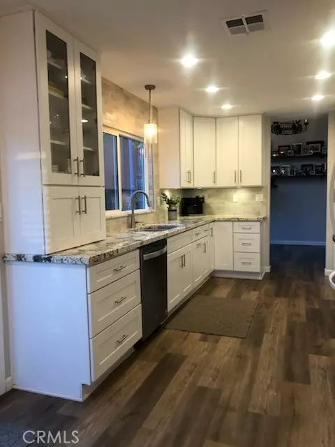 Murrieta, CA 92562,24074 Manresa CT