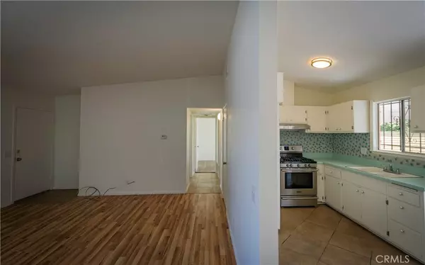 San Jacinto, CA 92583,382 Santo DR