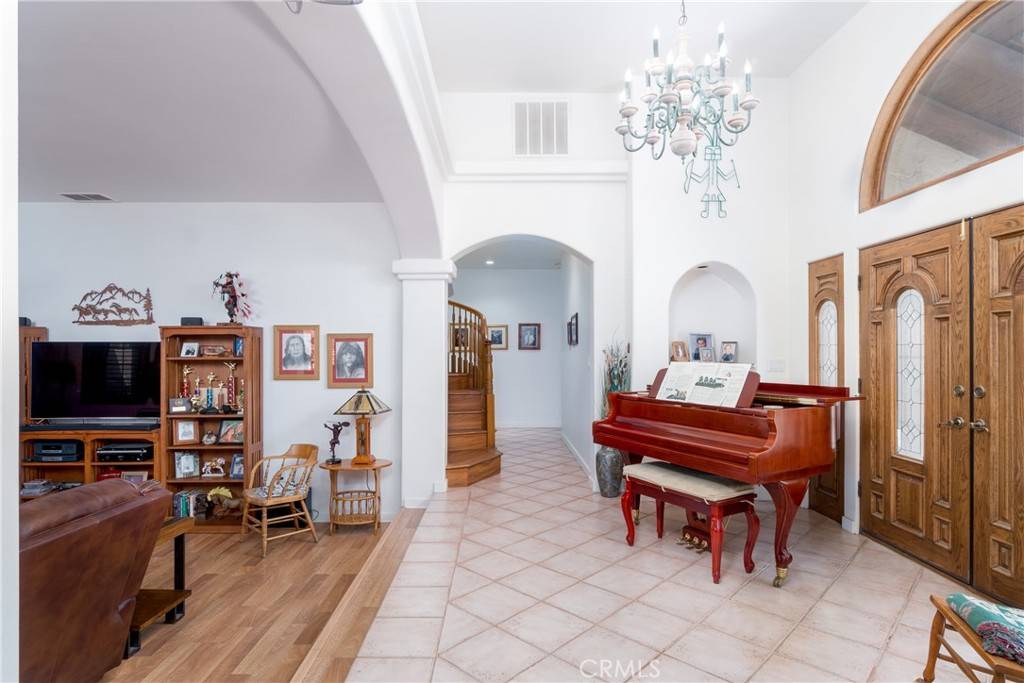 Hemet, CA 92543,40120 Arave CIR