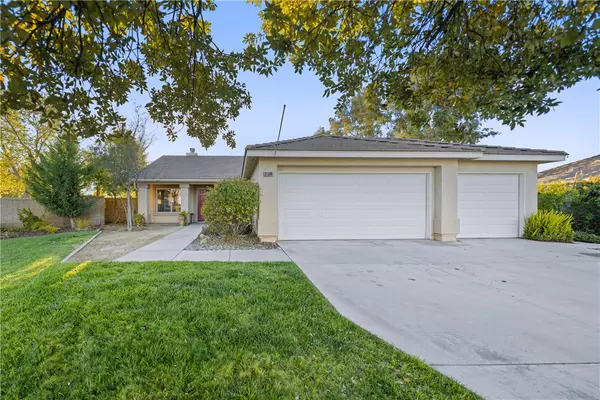31569 Live Oak CIR, Winchester, CA 92596