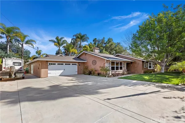 1424 E Mission RD, Fallbrook, CA 92028