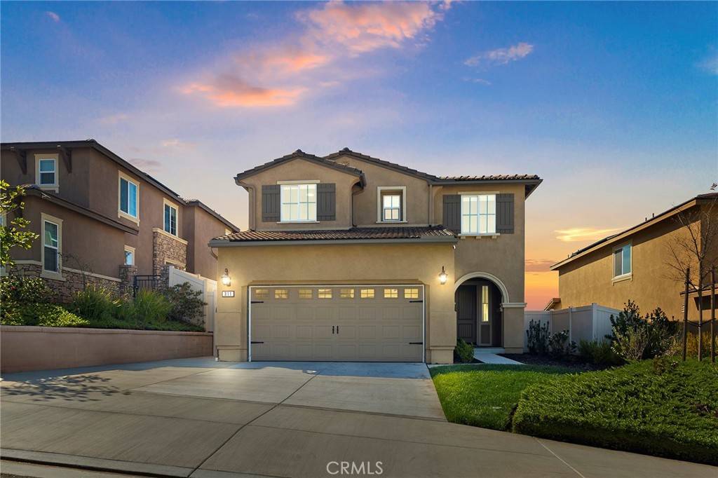 Fallbrook, CA 92028,311 Falabella LN