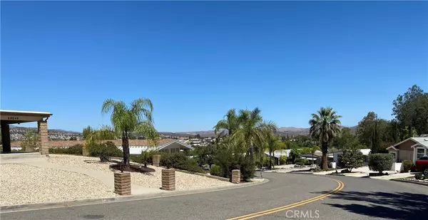 Canyon Lake, CA 92587,23045 Skylink DR