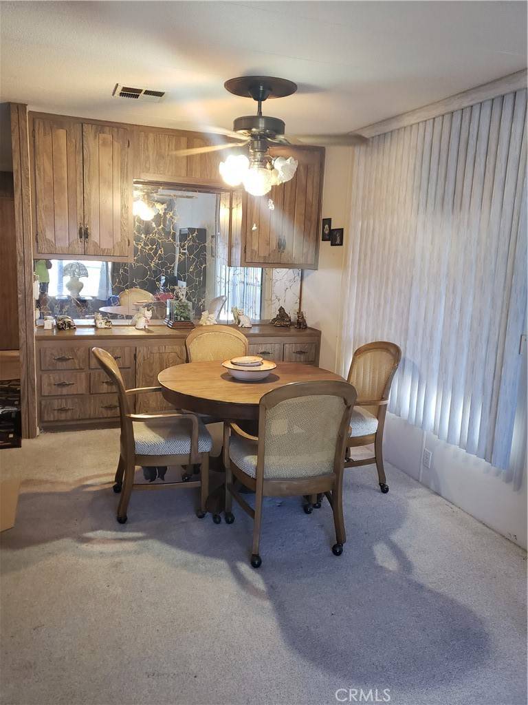 Hemet, CA 92543,260 N LYON N #148
