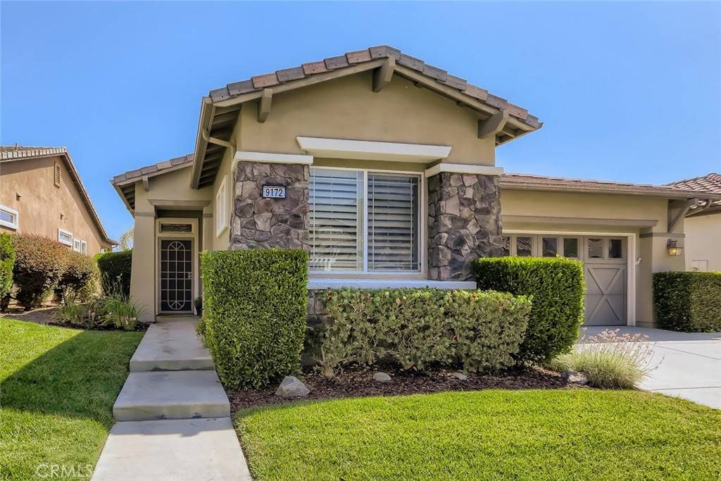 9172 Pinyon Point CT, Corona, CA 92883