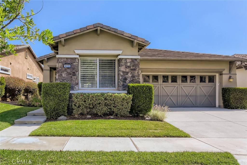 Corona, CA 92883,9172 Pinyon Point CT