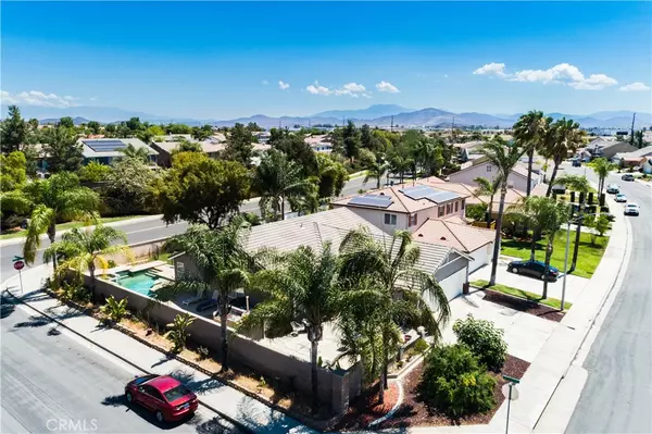 Murrieta, CA 92563,37689 Newcastle RD