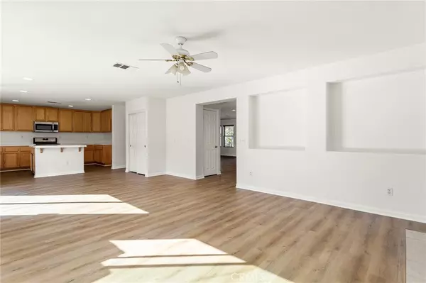 Menifee, CA 92587,23613 Canyon Heights DR