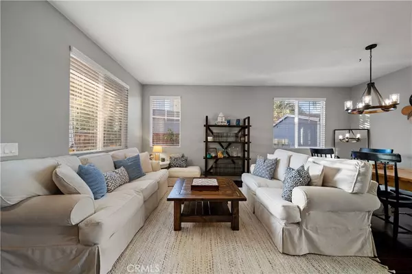 Murrieta, CA 92563,40148 Emily PL